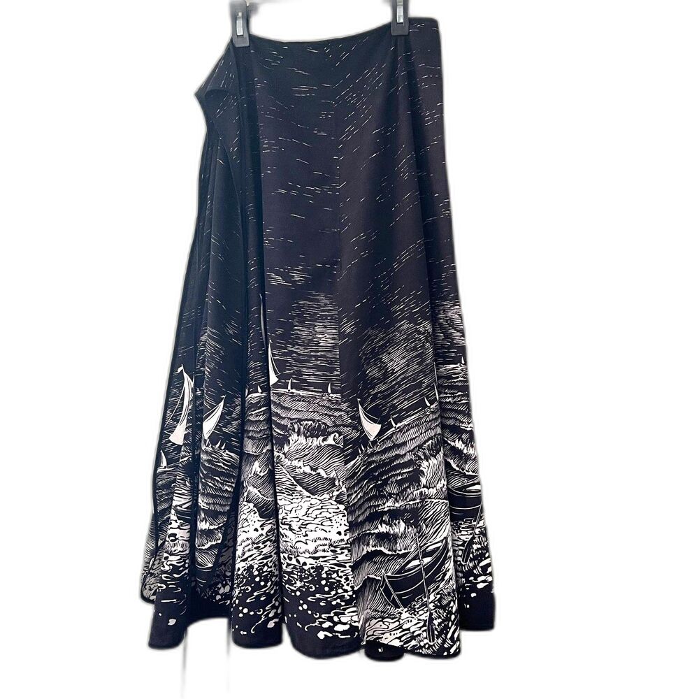 Wraparound skirt with boat and sea motif OS